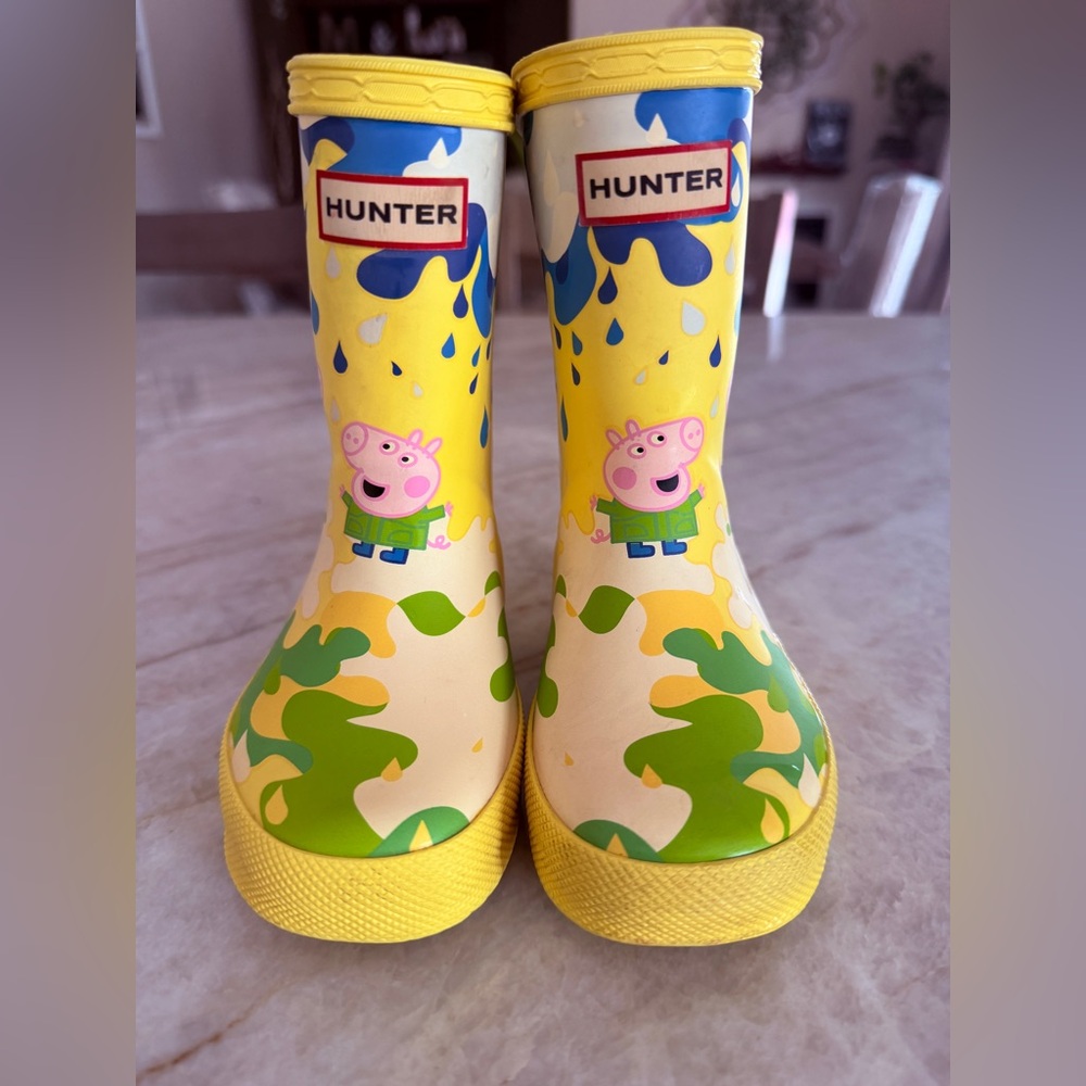 Hunter Peppa Pig & George Muddy Puddles Yellow Rainboots toddler size 6